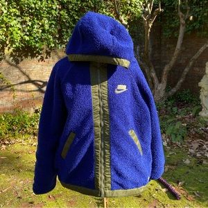 Nike NSW - reversible sherpa winter coat. Size M